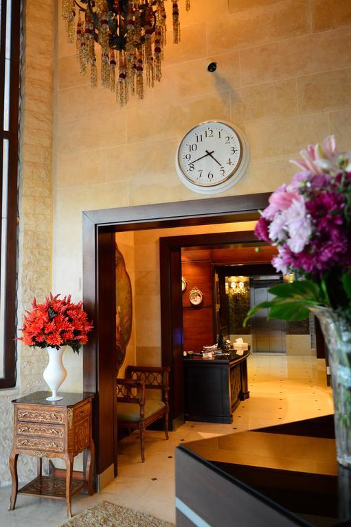 Nadine Hotel Suites Amman Eksteriør billede