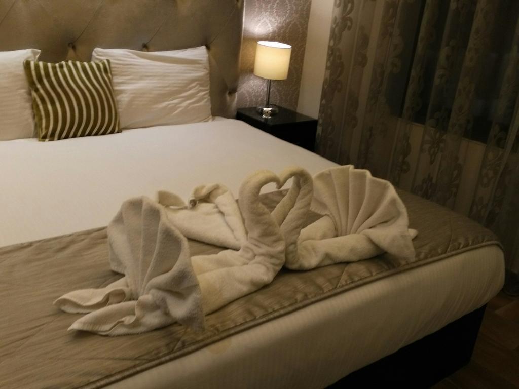 Nadine Hotel Suites Amman Eksteriør billede
