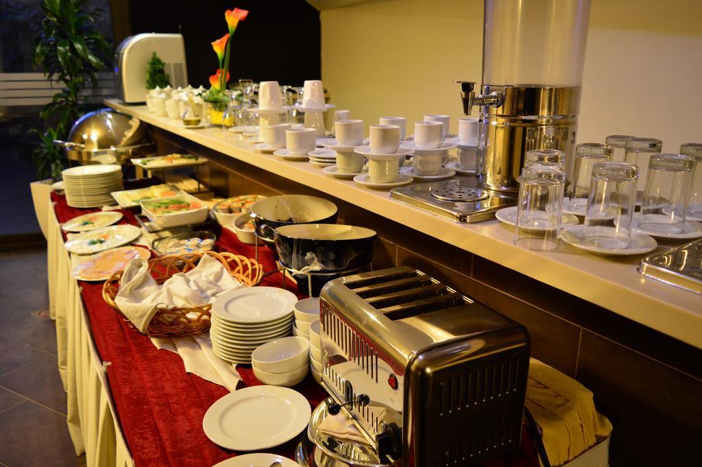 Nadine Hotel Suites Amman Eksteriør billede