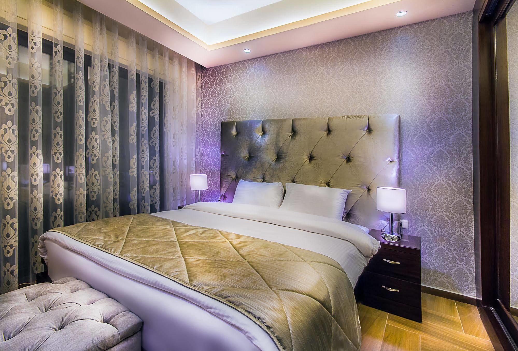 Nadine Hotel Suites Amman Eksteriør billede